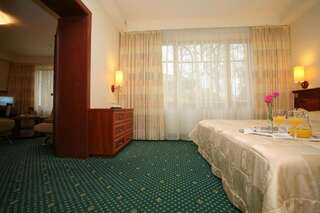 Отель Hotel Violeta Друскининкай Люкс, посещение сауны и пользование гидромассажной ванной-4
